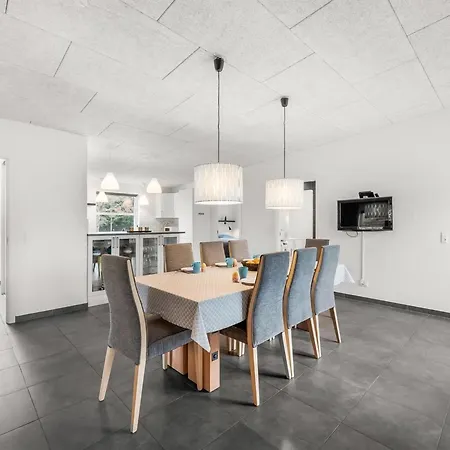 Jarven - 500m To The Fjord By Interhome