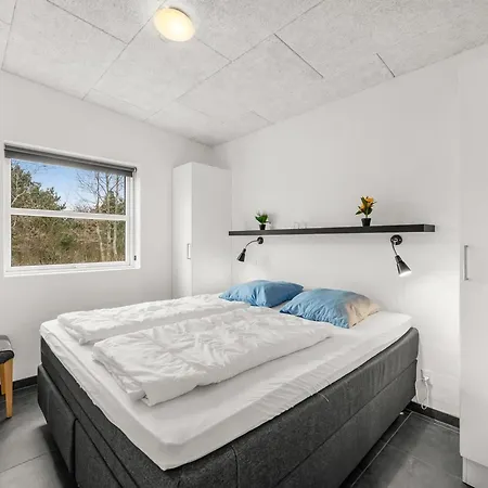 Jarven - 500m To The Fjord By Interhome Feriehus