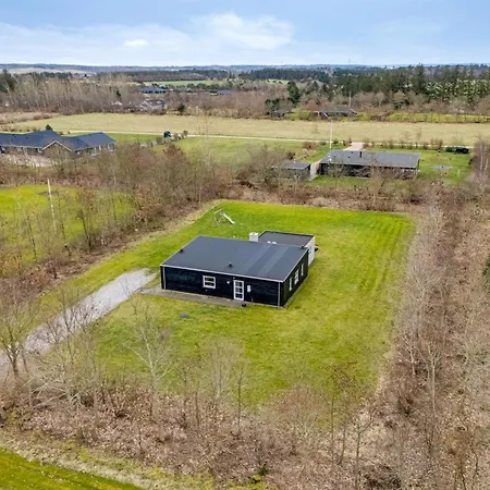 Jarven - 500m To The Fjord By Interhome Feriehus *